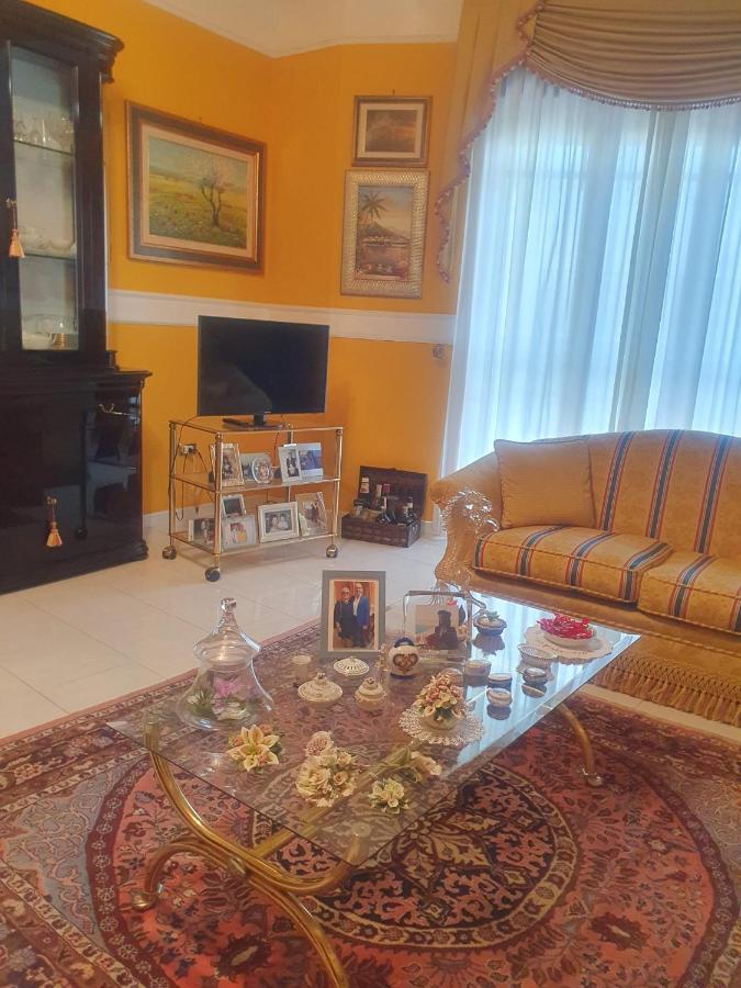 Bed and Breakfast Ospitalita Il Noce Brusciano Экстерьер фото