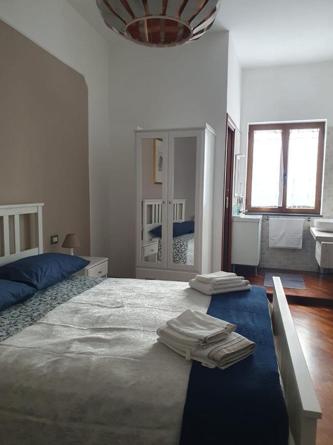 Bed and Breakfast Ospitalita Il Noce Brusciano Экстерьер фото