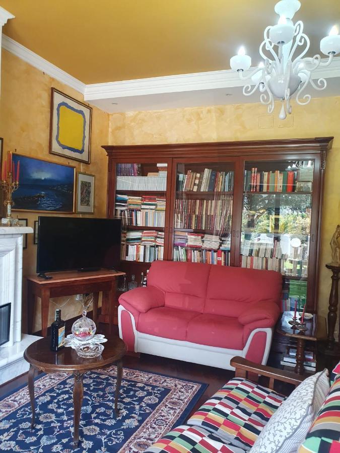 Bed and Breakfast Ospitalita Il Noce Brusciano Экстерьер фото