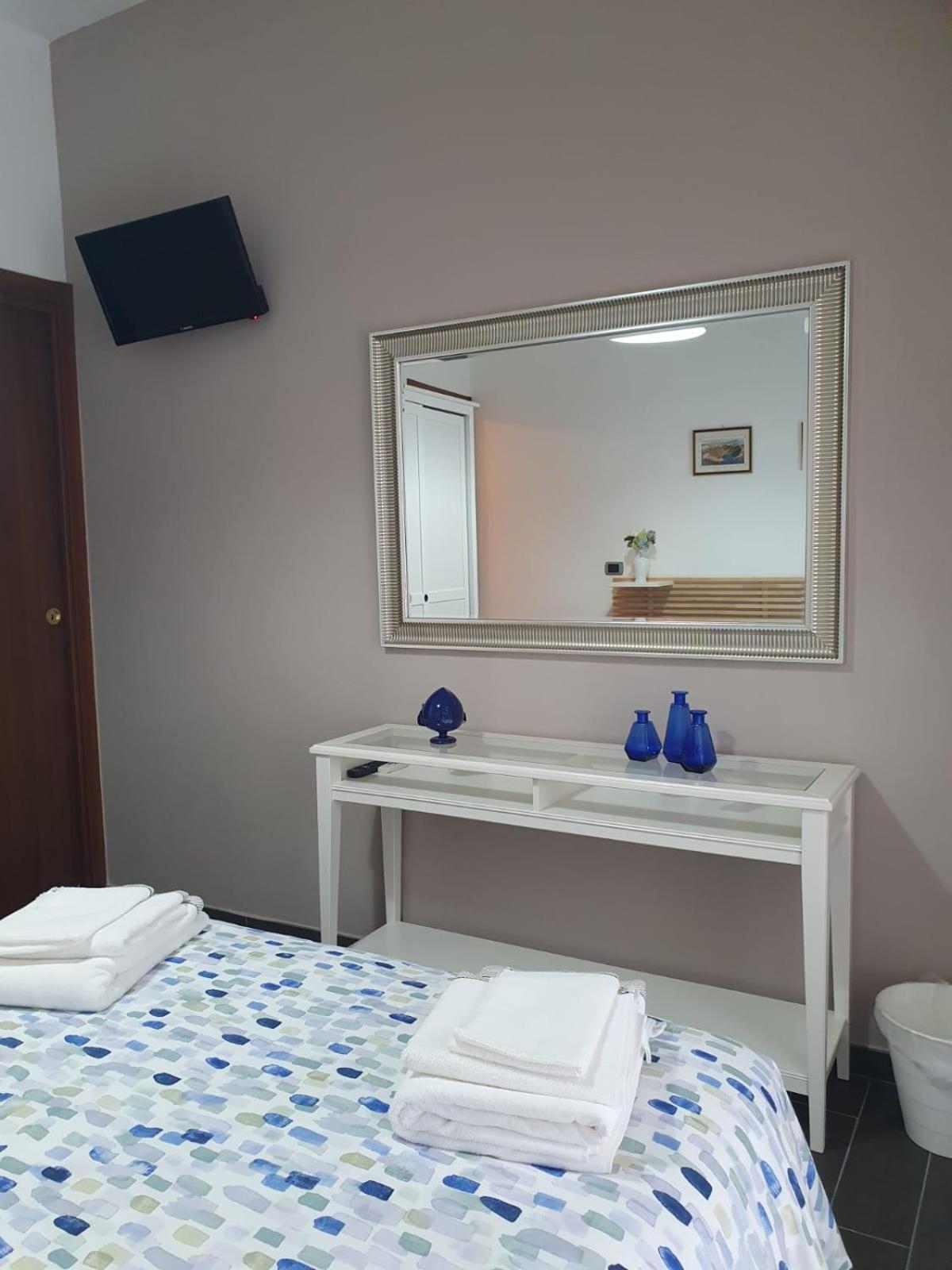 Bed and Breakfast Ospitalita Il Noce Brusciano Экстерьер фото